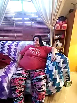 Snapshot of Bayou_Woman68 chatting on 07/28/26, 01:10 Bayou Woman68 online show from 07/28/26, 01:10