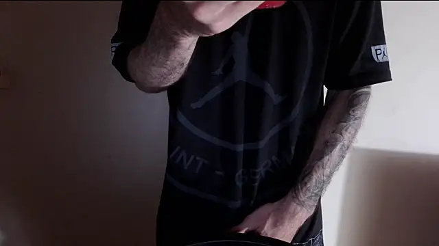 Snapshot of Kenner_fox77 chatting on 09/14/25, 02:00 Kenner fox77 online show from 09/14/25, 02:00