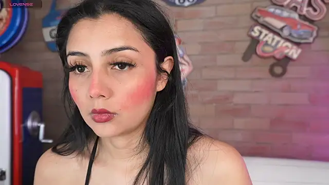 miss lizith online show from 06/16/26, 11:02