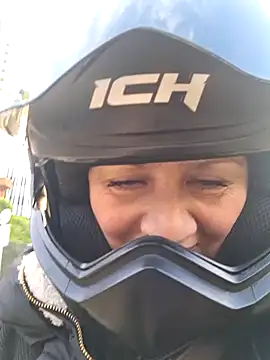 Snapshot of Sussy50 chatting on 03/16/25, 12:11 Sussy50 online show from 03/16/25, 12:11