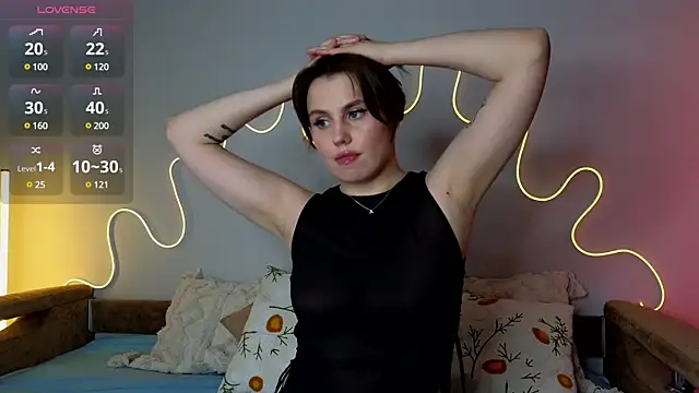 Aisha Riley online show from 03/21/25, 03:57