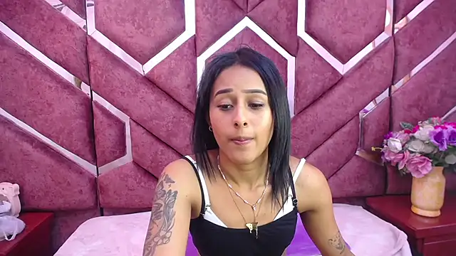 Snapshot of milly_print chatting on 12/22/24, 02:49 milly print online show from 12/22/24, 02:49