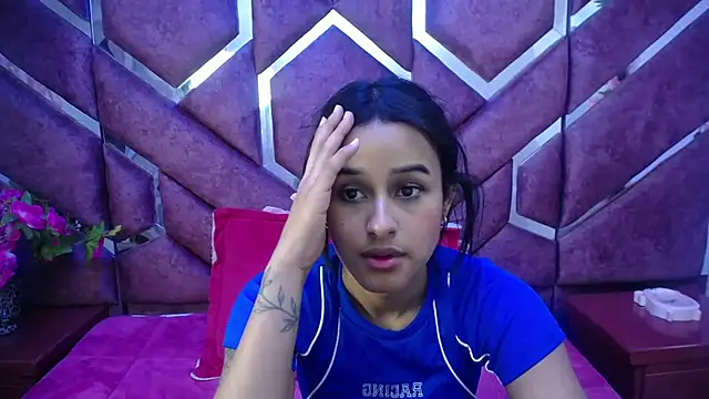 Snapshot of milly_print chatting on 02/10/25, 02:19 milly print online show from 02/10/25, 02:19