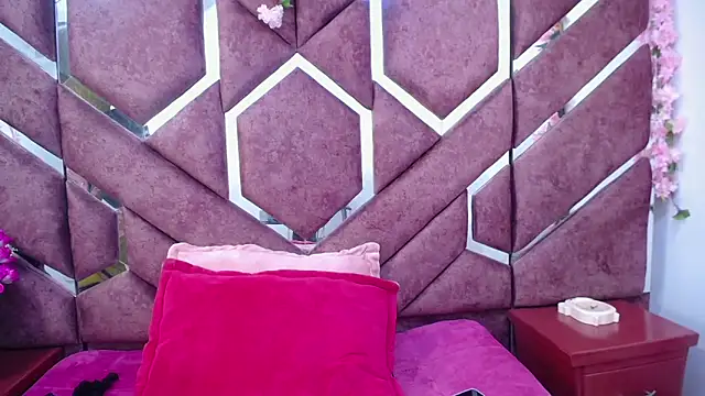 Snapshot of milly_print chatting on 02/26/25, 02:59 milly print online show from 02/26/25, 02:59