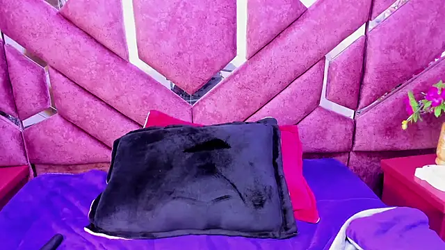 Snapshot of milly_print chatting on 03/12/25, 03:24 milly print online show from 03/12/25, 03:24