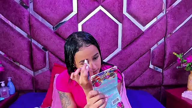 Snapshot of milly_print chatting on 03/23/25, 02:48 milly print online show from 03/23/25, 02:48