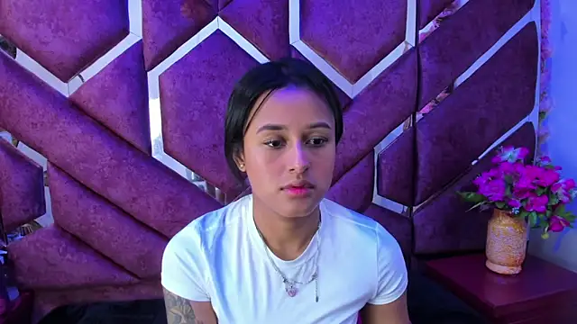 Snapshot of milly_print chatting on 09/14/25, 03:16 milly print online show from 09/14/25, 03:16