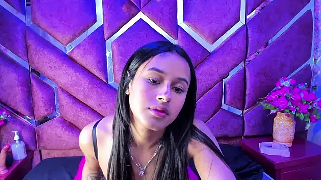 Snapshot of milly_print chatting on 09/19/25, 01:18 milly print online show from 09/19/25, 01:18