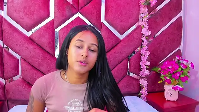 Snapshot of milly_print chatting on 10/08/25, 03:26 milly print online show from 10/08/25, 03:26