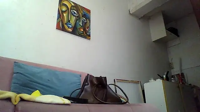 Snapshot of VanillaSeXy chatting on 04/21/26, 02:01 VanillaSeXy online show from 04/21/26, 02:01