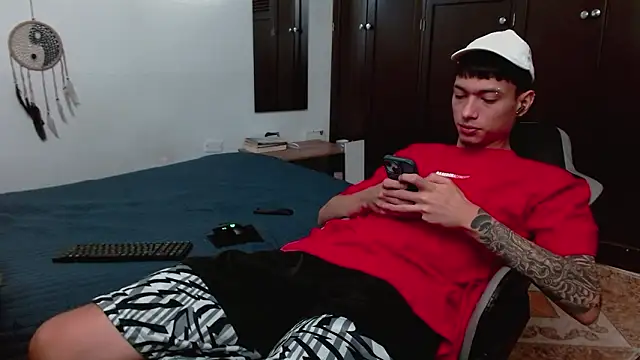 aaron blug online show from 02/01/26, 05:00