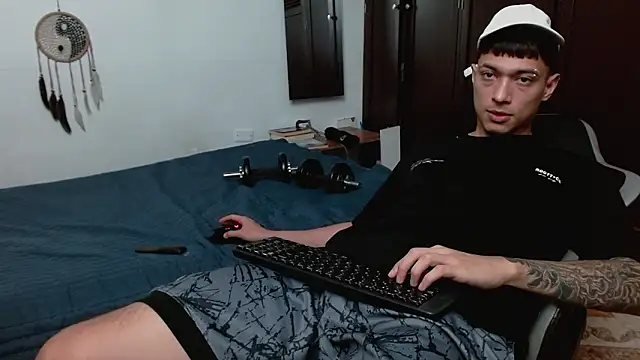 aaron blug online show from 02/06/26, 10:46