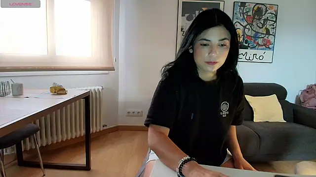 Snapshot of Arya_33 chatting on 05/08/26, 11:15 Arya 33 online show from 05/08/26, 11:15