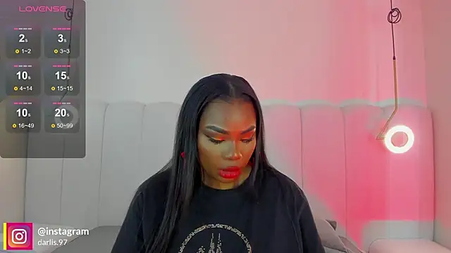 Snapshot of _huge_boobs_ebony chatting on 09/19/25, 07:36 huge boobs ebony online show from 09/19/25, 07:36