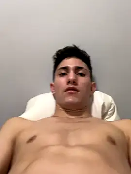 kennay777 online show from 10/30/25, 02:46