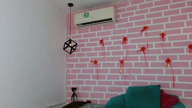 emy 0 online show from 02/27/25, 08:09