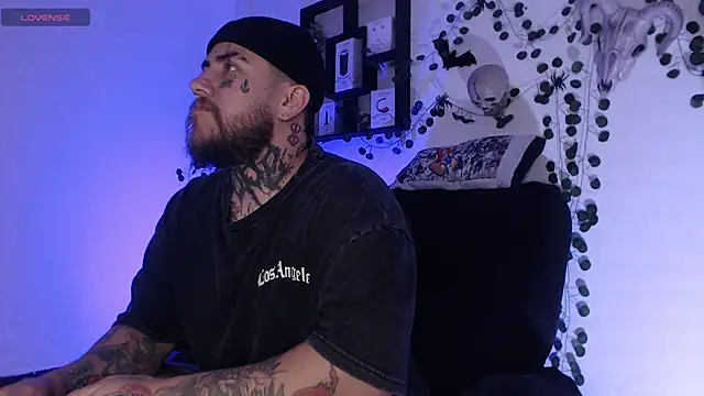 Snapshot of Ash_gusbig chatting on 12/09/24, 10:30 Ash gusbig online show from 12/09/24, 10:30