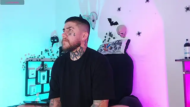 Snapshot of Ash_gusbig chatting on 12/26/24, 11:03 Ash gusbig online show from 12/26/24, 11:03