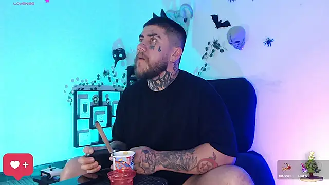 Snapshot of Ash_gusbig chatting on 12/28/24, 02:43 Ash gusbig online show from 12/28/24, 02:43