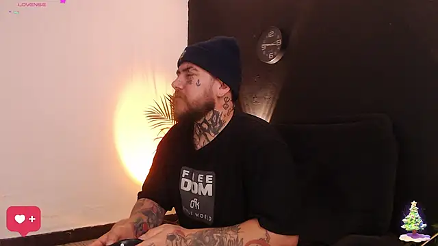 Snapshot of Ash_gusbig chatting on 01/05/25, 04:48 Ash gusbig online show from 01/05/25, 04:48