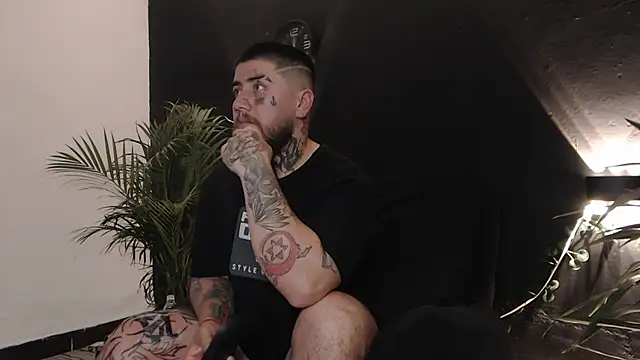 Snapshot of Ash_gusbig chatting on 03/06/25, 03:24 Ash gusbig online show from 03/06/25, 03:24