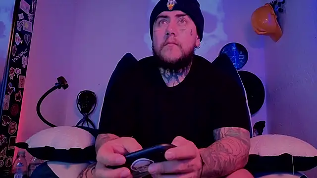 Snapshot of Ash_gusbig chatting on 09/18/25, 03:08 Ash gusbig online show from 09/18/25, 03:08