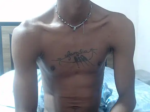 AlbertBigCock online show from 12/04/25, 06:34