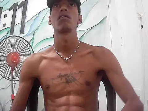 Snapshot of AlbertBigCock chatting on 04/03/26, 06:11 AlbertBigCock online show from 04/03/26, 06:11