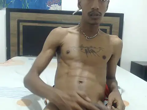 Snapshot of AlbertBigCock chatting on 04/16/26, 01:39 AlbertBigCock online show from 04/16/26, 01:39