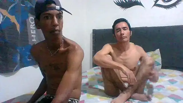 Snapshot of AlbertBigCock chatting on 05/18/26, 04:18 AlbertBigCock online show from 05/18/26, 04:18