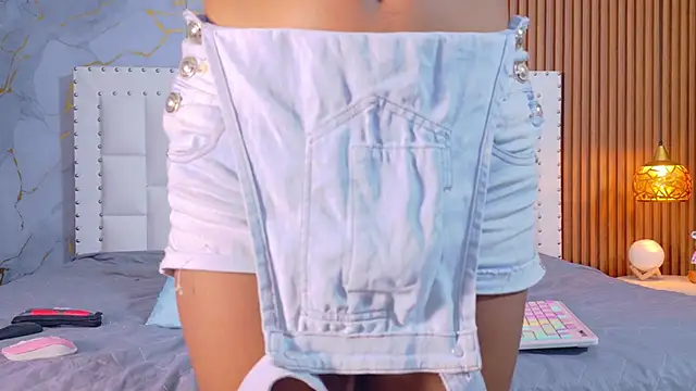 Snapshot of indianschoolgirl chatting on 12/02/25, 07:42 indianschoolgirl online show from 12/02/25, 07:42