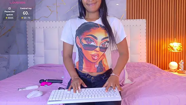 indianschoolgirl online show from 04/06/26, 07:48