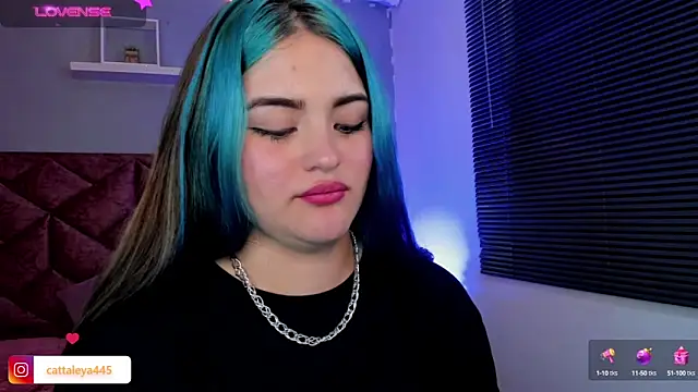 cattaleya    online show from 01/24/25, 06:24