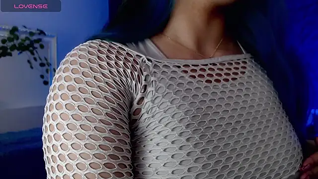 cattaleya    online show from 02/01/25, 10:23