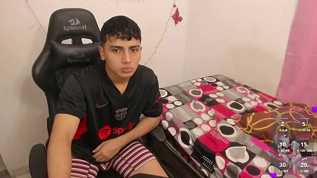 Snapshot of Max_kony chatting on 12/14/24, 02:56 Max kony online show from 12/14/24, 02:56