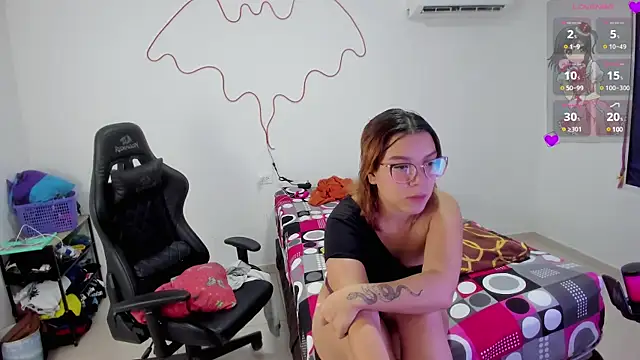 Snapshot of Max_kony chatting on 01/05/25, 01:13 Max kony online show from 01/05/25, 01:13