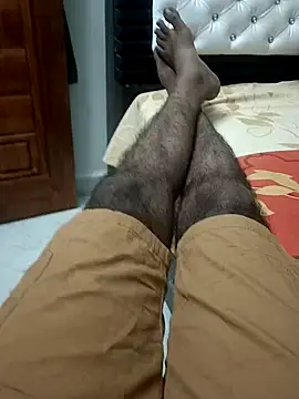 Snapshot of You_are__mine_ chatting on 02/21/25, 07:34 You are mine online show from 02/21/25, 07:34