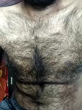 Snapshot of You_are__mine_ chatting on 02/21/25, 07:43 You are mine online show from 02/21/25, 07:43