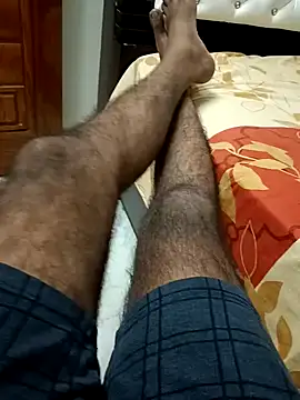 Snapshot of You_are__mine_ chatting on 02/28/25, 06:10 You are mine online show from 02/28/25, 06:10