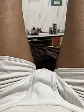 hairydude49 online show from 12/07/24, 08:38