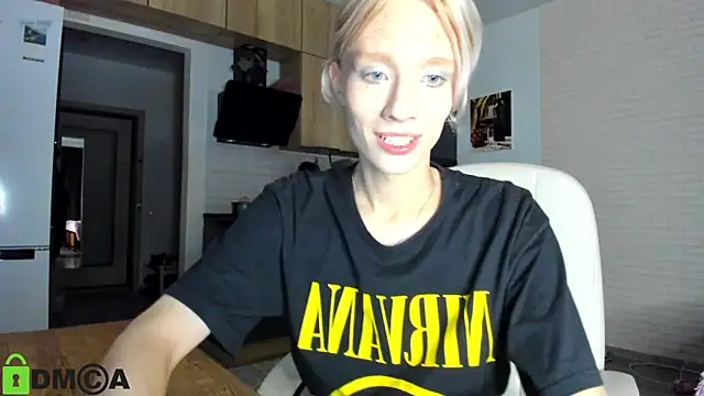 Snapshot of _Alice_Kitty chatting on 11/13/25, 11:20 Alice Kitty online show from 11/13/25, 11:20