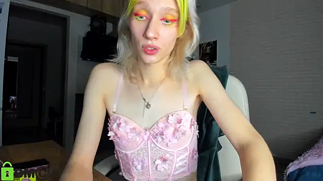 Snapshot of _Alice_Kitty chatting on 11/14/25, 09:19 Alice Kitty online show from 11/14/25, 09:19