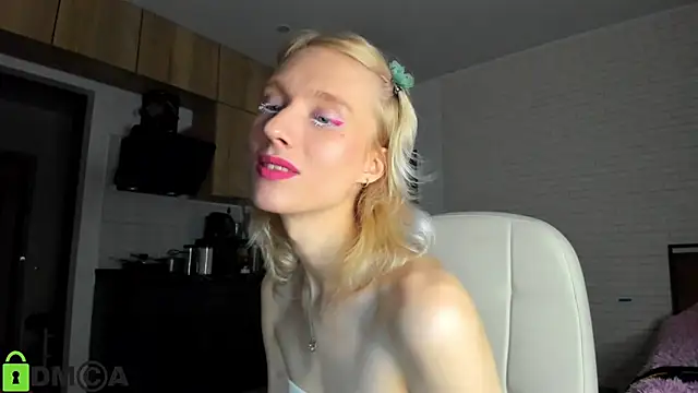 Snapshot of _Alice_Kitty chatting on 11/23/25, 09:42 Alice Kitty online show from 11/23/25, 09:42