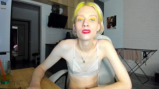 Snapshot of _Alice_Kitty chatting on 11/29/25, 06:49 Alice Kitty online show from 11/29/25, 06:49