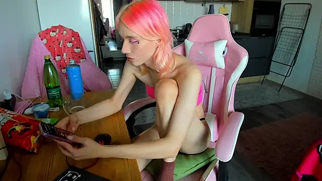  Alice Kitty online show from 05/25/26, 02:56