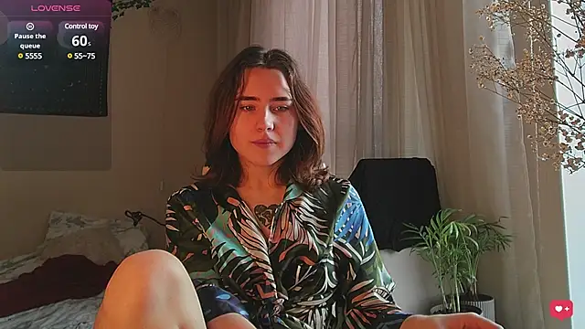 Snapshot of Aurora_workerr chatting on 03/04/25, 01:34 Aurora workerr online show from 03/04/25, 01:34