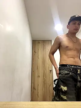 Snapshot of _sexy_jack chatting on 10/05/25, 02:10  sexy jack online show from 10/05/25, 02:10