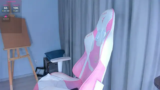 JennyWoody online show from 01/18/25, 03:49