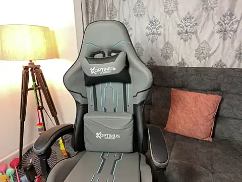 Snapshot of MyLatinHotBoys chatting on 03/17/25, 01:24 MyLatinHotBoys online show from 03/17/25, 01:24