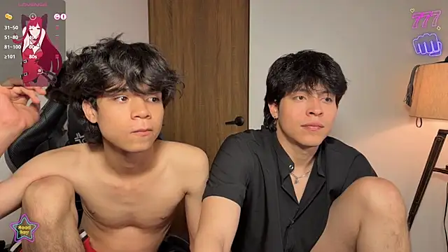 Snapshot of MyLatinHotBoys chatting on 04/11/26, 09:08 MyLatinHotBoys online show from 04/11/26, 09:08